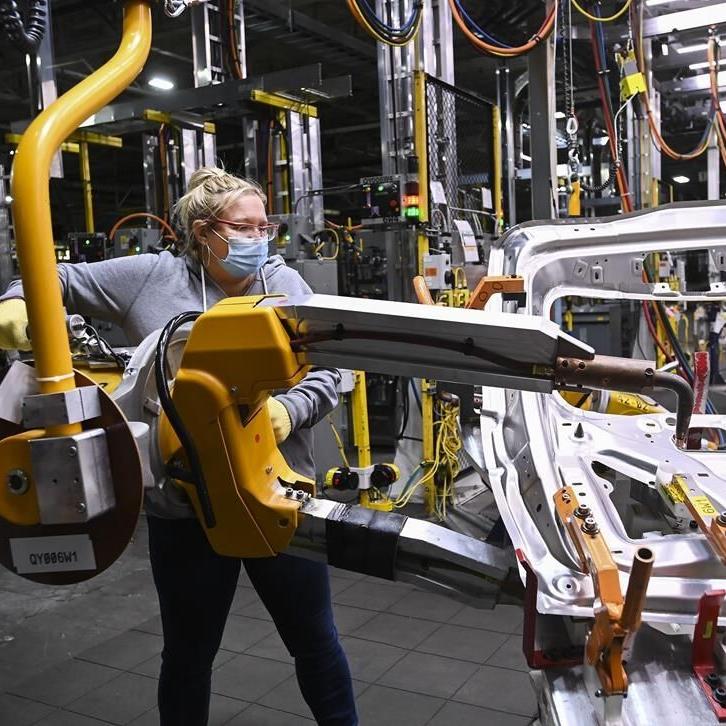 Statistics Canada says manufacturing sales flat at $72.3 billion in November